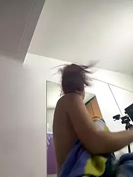 HannaSmiith from StripChat