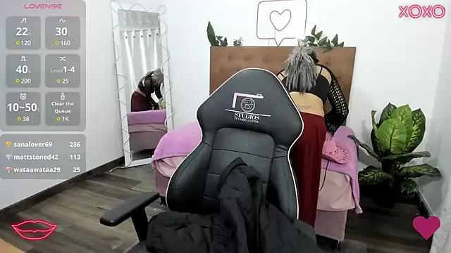 HANNI_TAY from StripChat