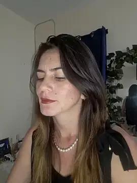 Hanny_24 from StripChat