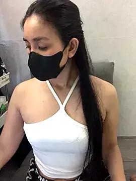 hanny_baby205 from StripChat
