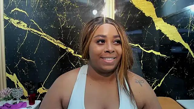 HannyMansonh from StripChat