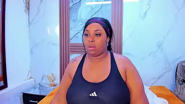 HannyMansonh from StripChat