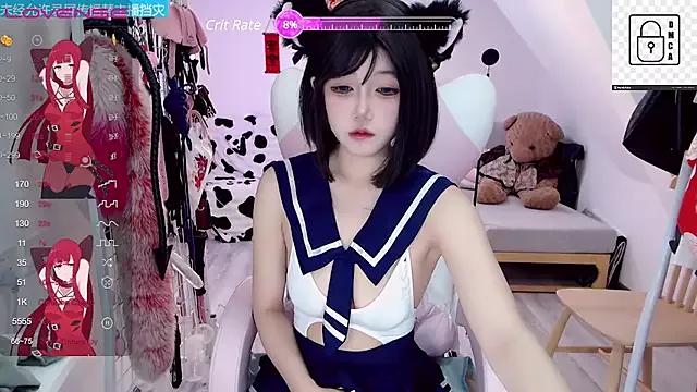 Happy-_-puppy model from StripChat