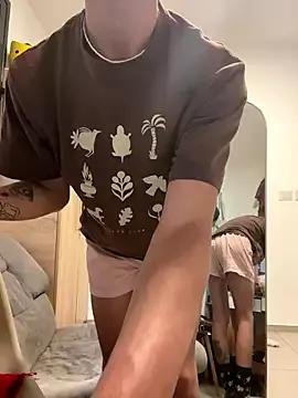 haramnarab from StripChat