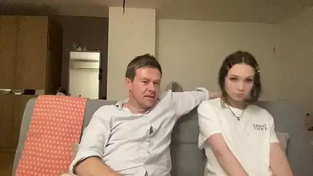 harryandlilyy from StripChat