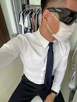 harrylouis1357 from StripChat