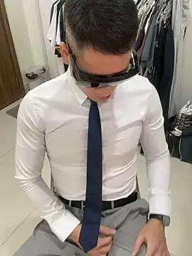 harrylouis1357 from StripChat