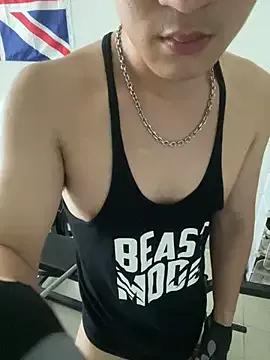 harrylouis1357 from StripChat