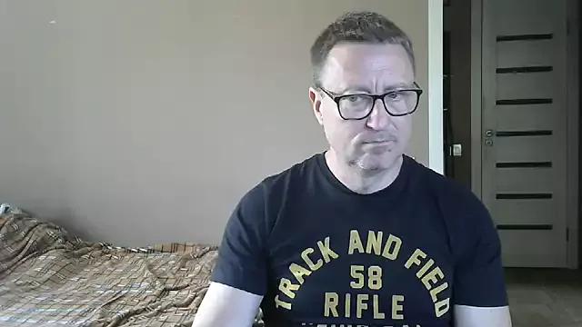 HarrySnake from StripChat