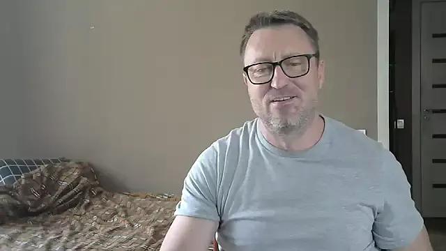 HarrySnake from StripChat is Freechat