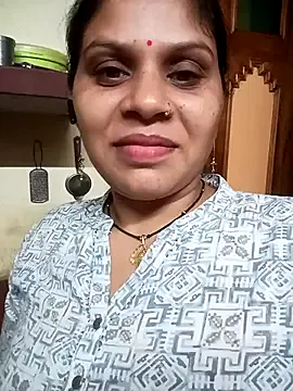 HayatKapoor on StripChat 