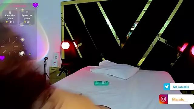 Try our streaming cams variety and talk on a personal level with our adorable girls streamers, showing off their bountiful shapes and dildos.