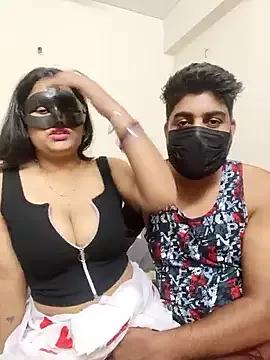 Hearts_Desire from StripChat is Freechat