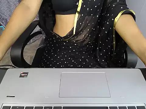 Heavan_queen from StripChat is Freechat