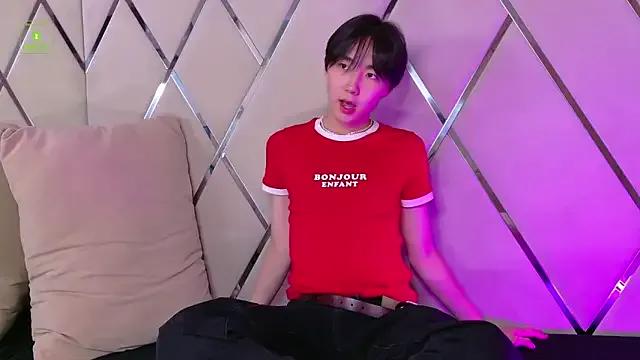 HeejinWang from StripChat