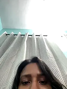 heenashai on StripChat 