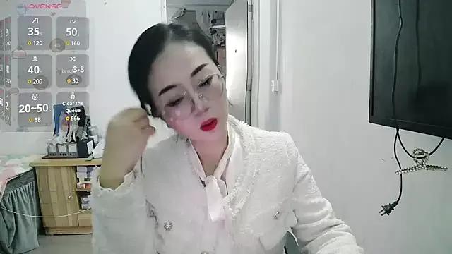Helen-6 from StripChat