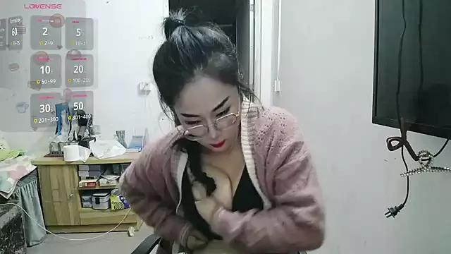 Helen-6 from StripChat