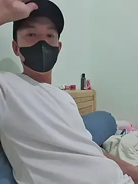 helen-my on StripChat 