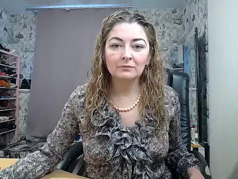Helen1974 from StripChat