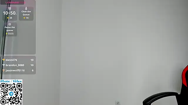 Helen_Spark on StripChat 