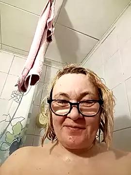 HelenaGlossX from StripChat
