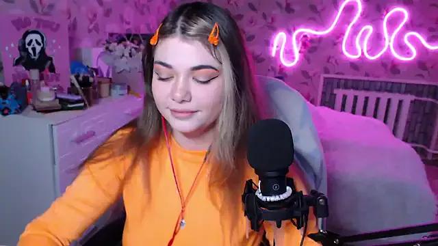helengilmor from StripChat