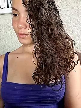 HelenHoltz from StripChat