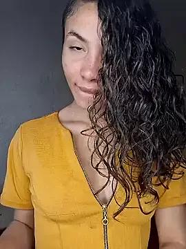HelenHoltz from StripChat