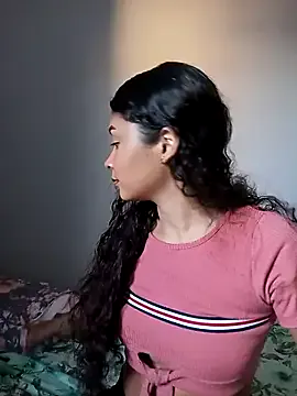 heleny901 on StripChat 