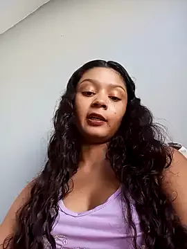 heleny901 on StripChat 