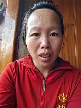 Helenzz from StripChat