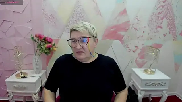 Helga_anasis1 from StripChat is Freechat