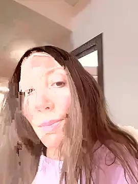 HellaryTourent from StripChat is Freechat