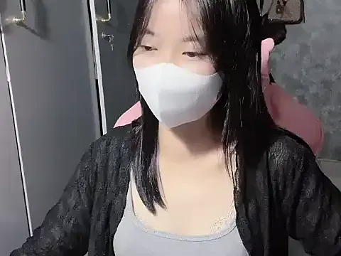 Hellen2999 on StripChat 