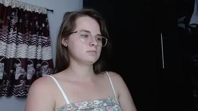 HellenMiyer1111 from StripChat