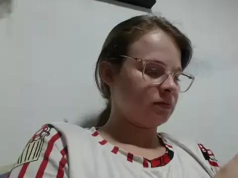 HellenMiyer1111 from StripChat