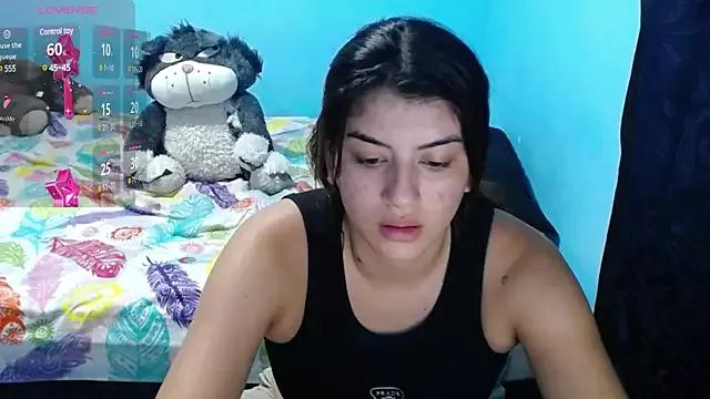 hello_kityy25 from StripChat