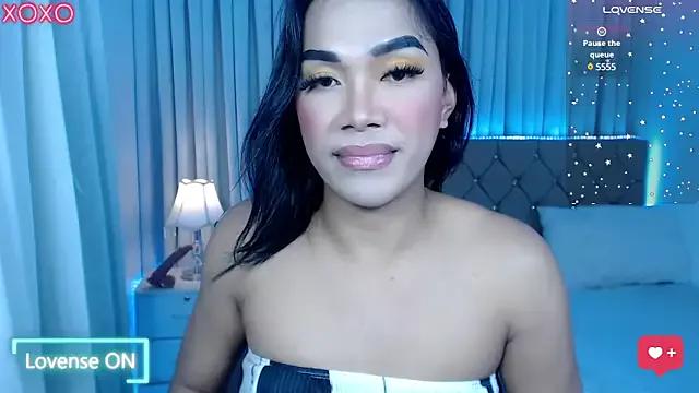 Herbielustts from StripChat is Freechat
