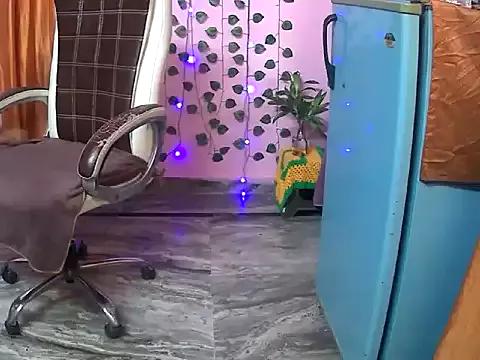 heyy_kiran from StripChat is Freechat