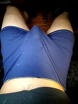 Hi_like_bigg_ass_tit_699 from StripChat