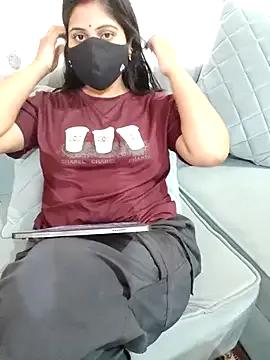 Hia_Rani from StripChat is Freechat