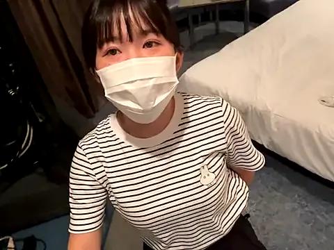 Hikiwarinatto_xoxo from StripChat