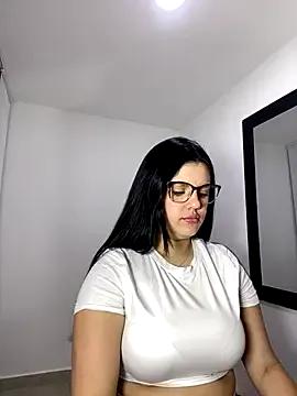 Hillskim1 from StripChat