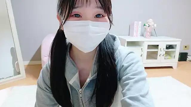Hina-ooo from StripChat is Freechat