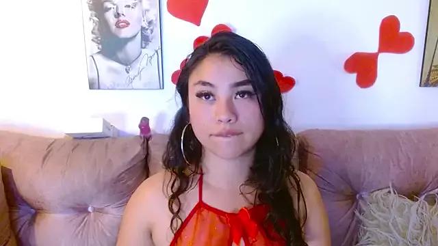 Try our streaming cams variety and talk on a personal level with our adorable girls streamers, showing off their bountiful shapes and dildos.