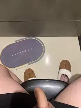Hjsjsjsjjd from StripChat