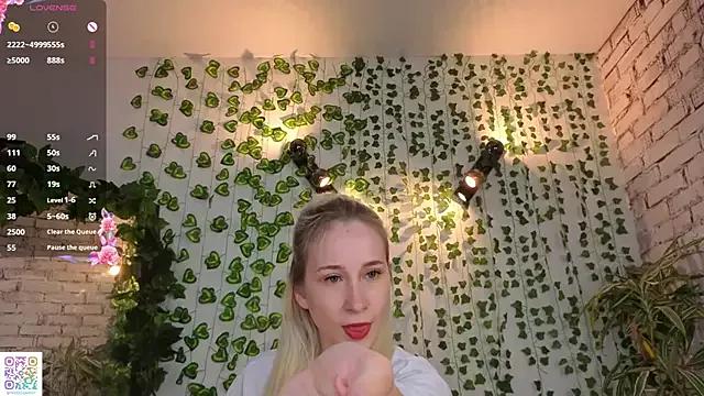 HollisGriff from StripChat