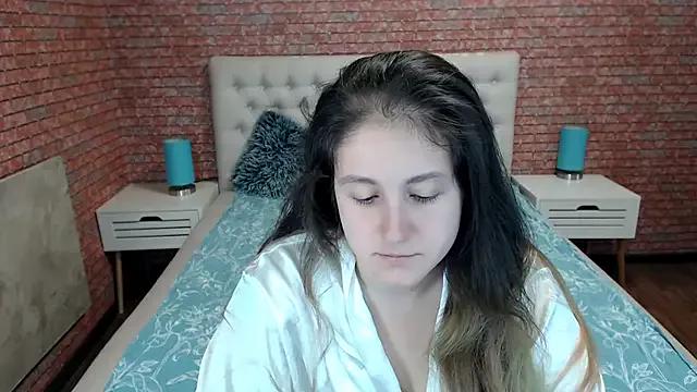 Holliy_Cooper from StripChat
