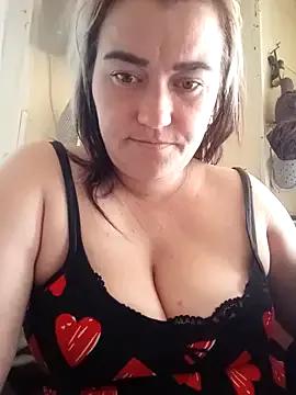 HollyLaBerry from StripChat is Freechat